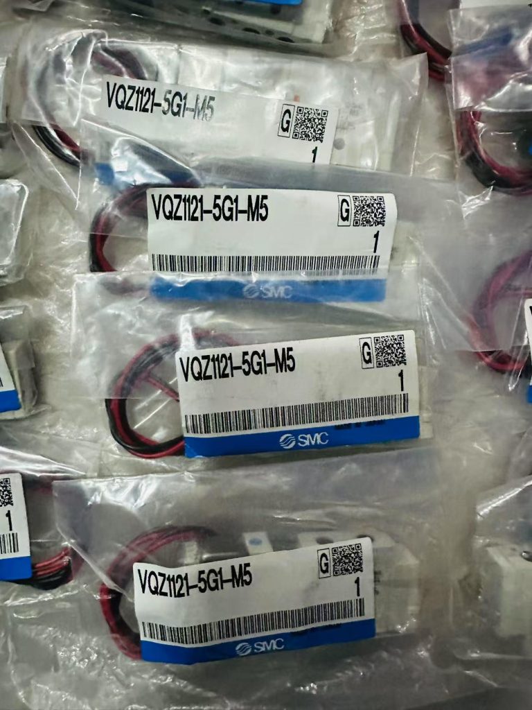 SMC电磁阀回收实拍：VQZ1121-5G1-M5电磁阀，独立包装，每袋1个_星角工控设备回收
