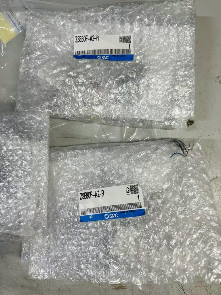 伺服电机回收实拍:无铭牌伺服电机,含编码器线_星角工控设备回收 伺服电机回收实拍:无铭牌伺服电机,含编码器线_星角工控设备回收