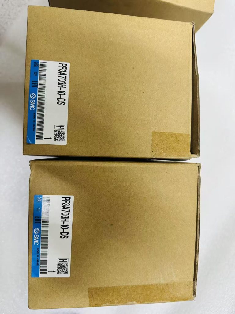 基恩士传感器回收实拍：FS-N11MN光纤放大器包装盒，全新未拆_星角工控设备回收
